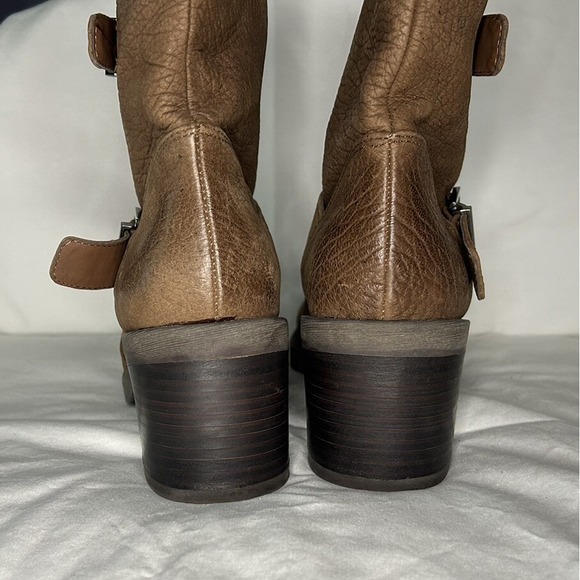 Kenneth Cole reaction brown leather boots buckles women's size 8.5 M Camden Runs - Picture 6 of 12